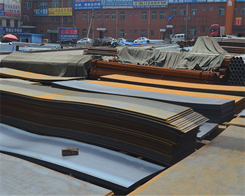 太原利鵬偉業提醒，堆放鋼材需要注意哪些方面？